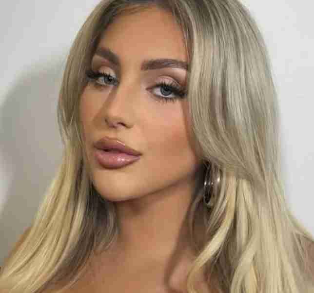 Kayley Gunner profile photo