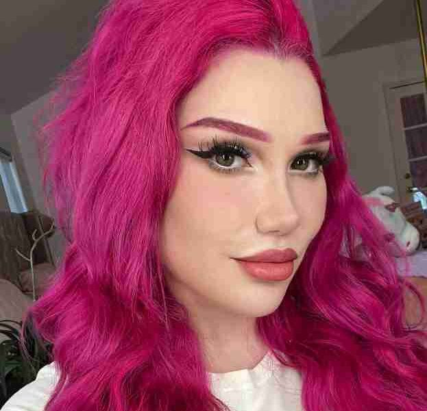 Lily Lou profile photo